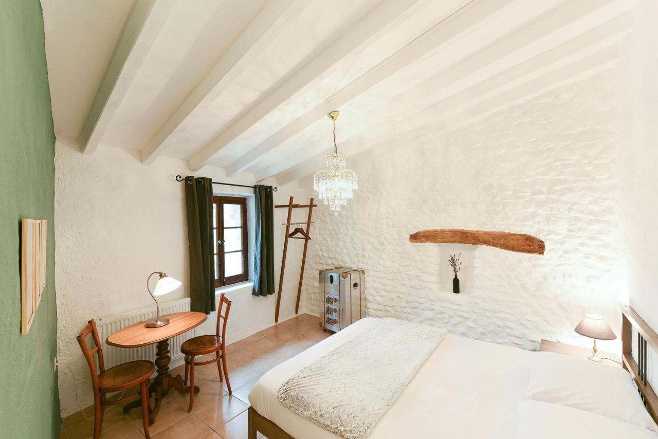 Auberge La Plaine Chabrillan Ngoại thất bức ảnh